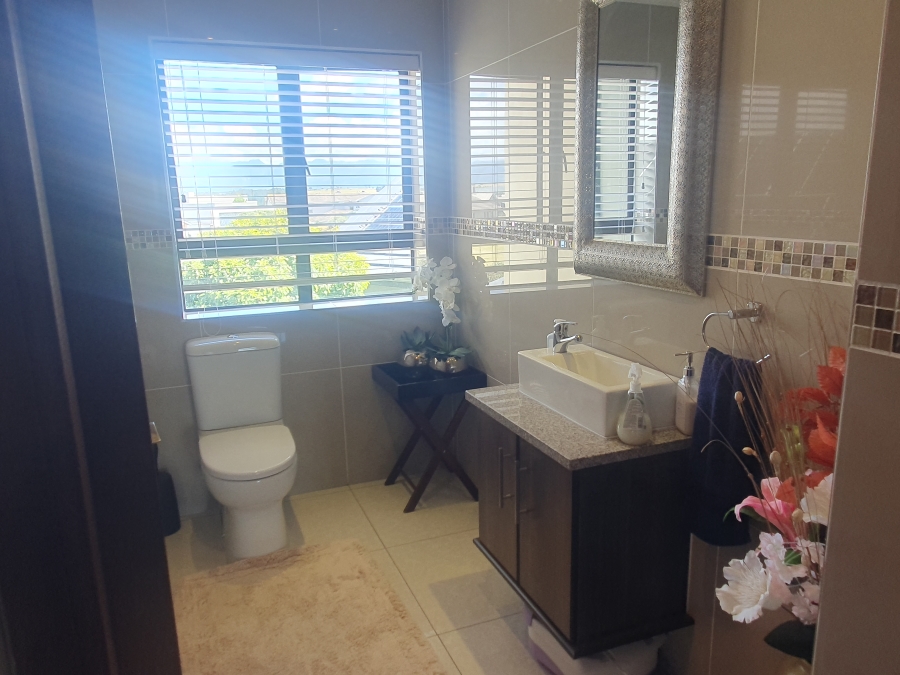 3 Bedroom Property for Sale in Oubaai Western Cape